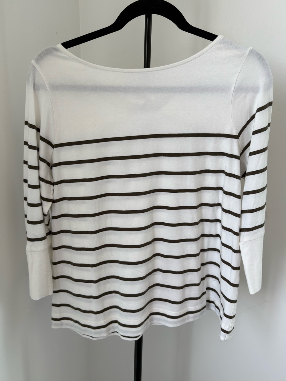 J. Jill White Long-Sleeve Boatneck Top with Olive Green Stripes Button Detail